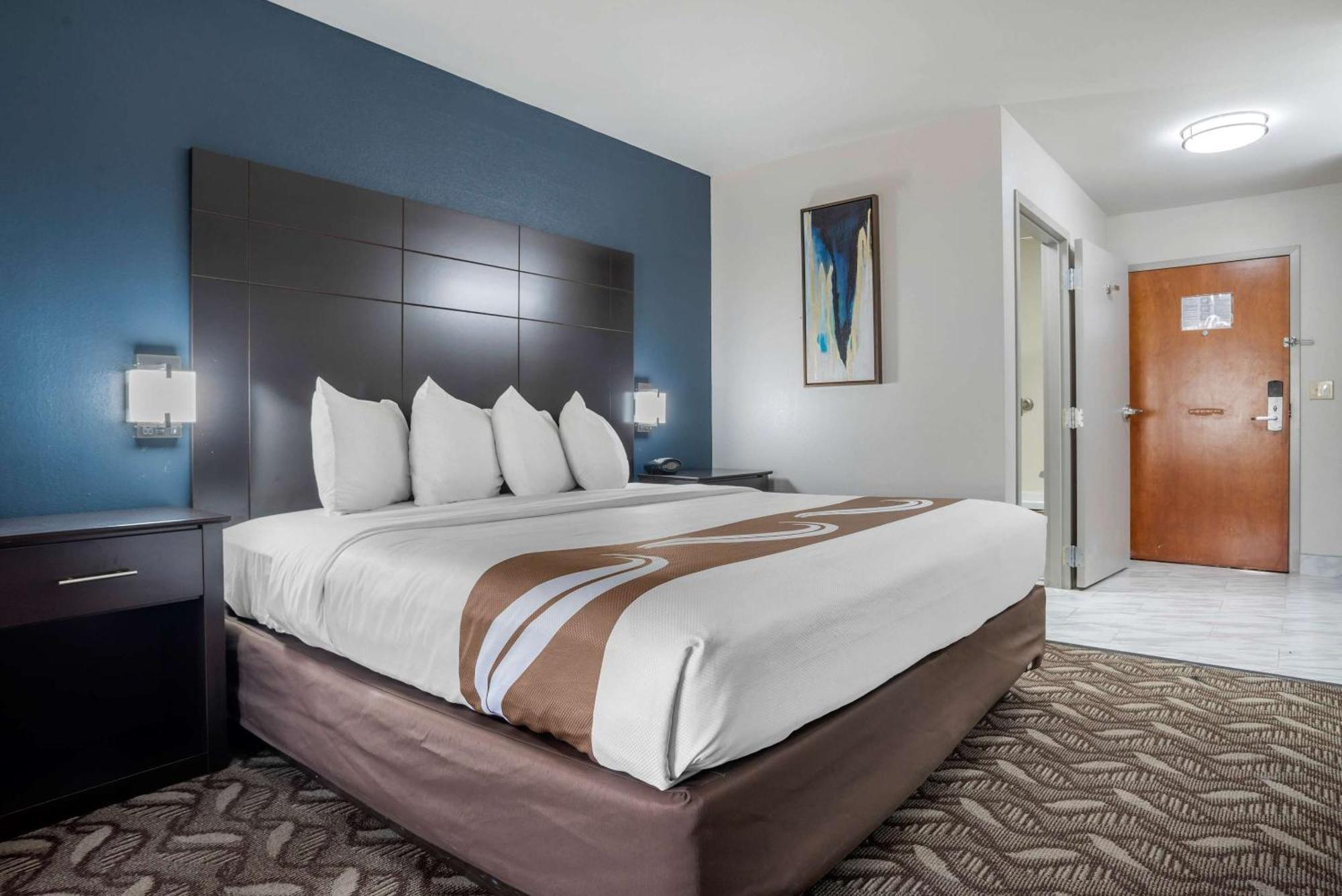 Quality Suites Baton Rouge East - Denham Springs Exteriör bild